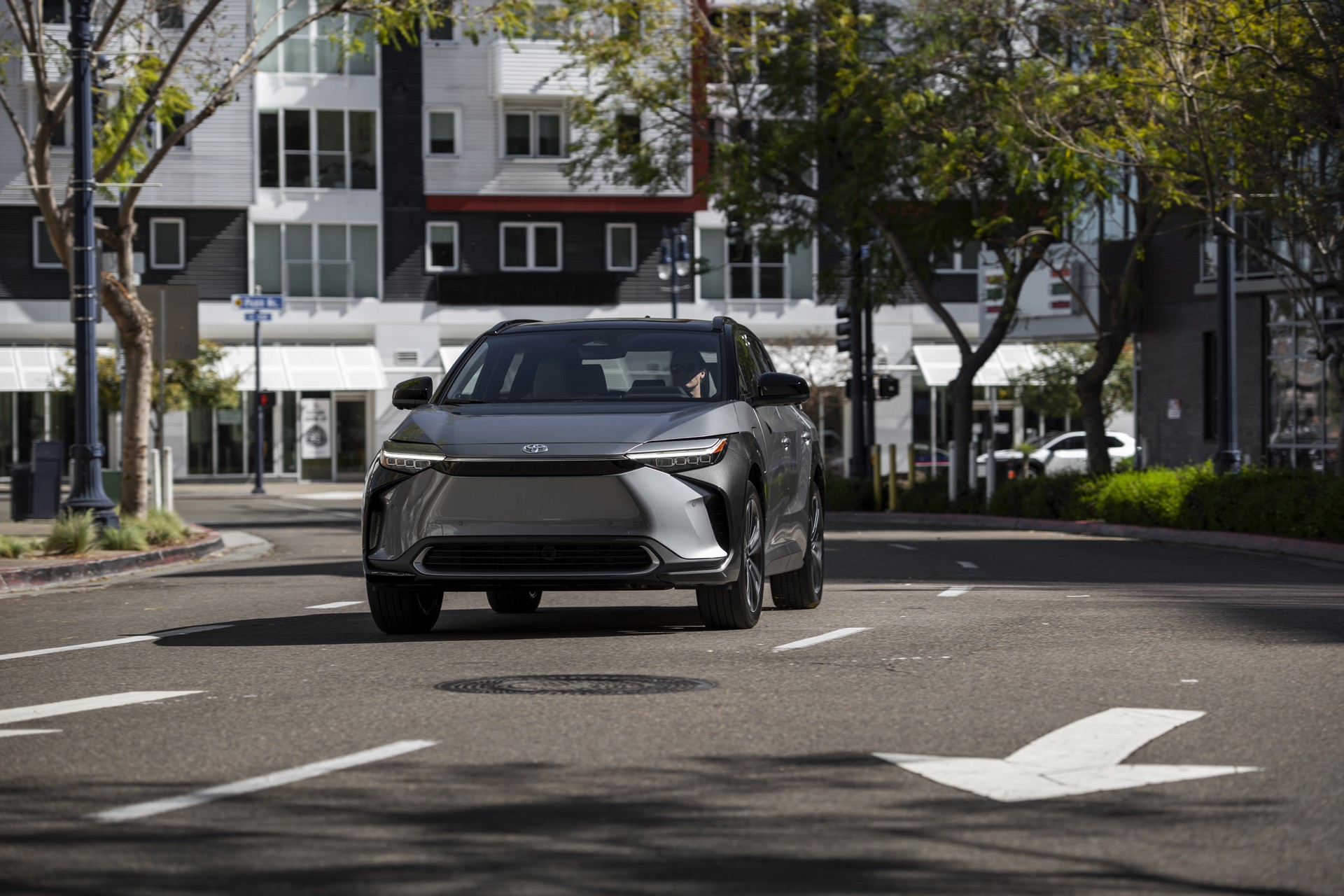 Download 2023 Toyota bZ4X Limited AWD - Front HD Wallpaper 1920x1280 #99