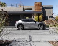 2023 Toyota bZ4X Limited AWD - Side Wallpaper 190x150