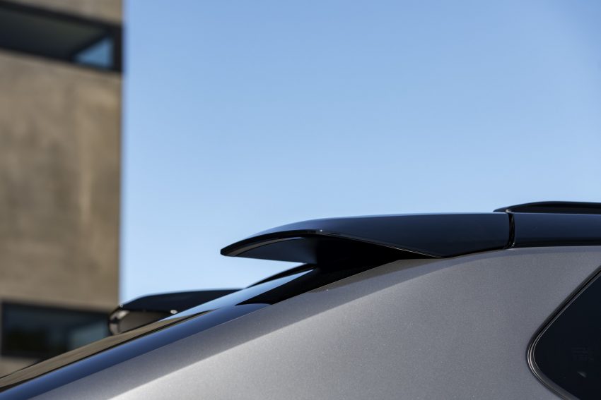 2023 Toyota bZ4X Limited AWD - Spoiler Wallpaper 850x567 #141