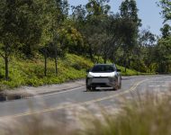 2023 Toyota bZ4X Limited FWD - Front Wallpaper 190x150