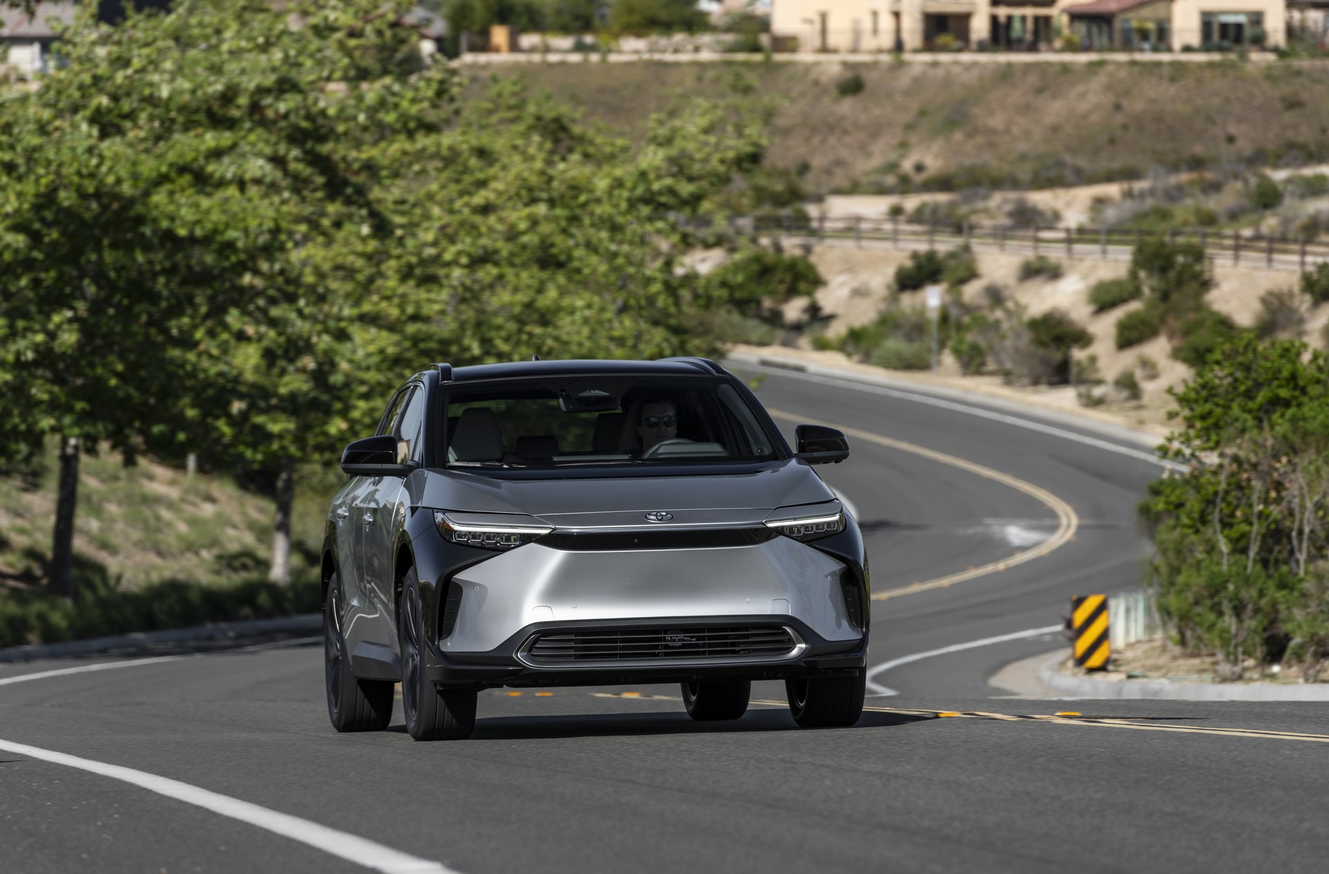 Download 2023 Toyota bZ4X Limited FWD - Front HD Wallpaper 1920x1263 #78