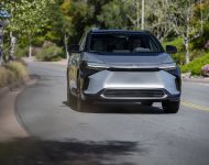 2023 Toyota bZ4X Limited FWD - Front Wallpaper 190x150