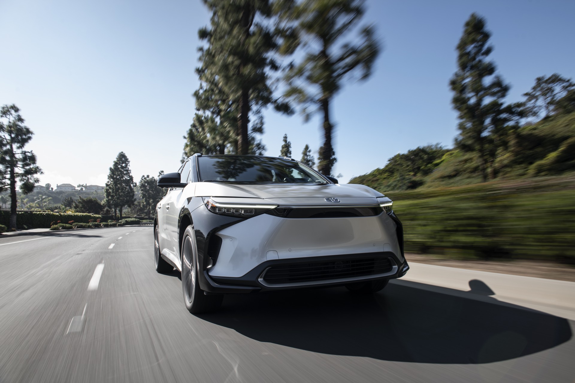 Download 2023 Toyota bZ4X Limited FWD - Front HD Wallpaper 1920x1280 #55