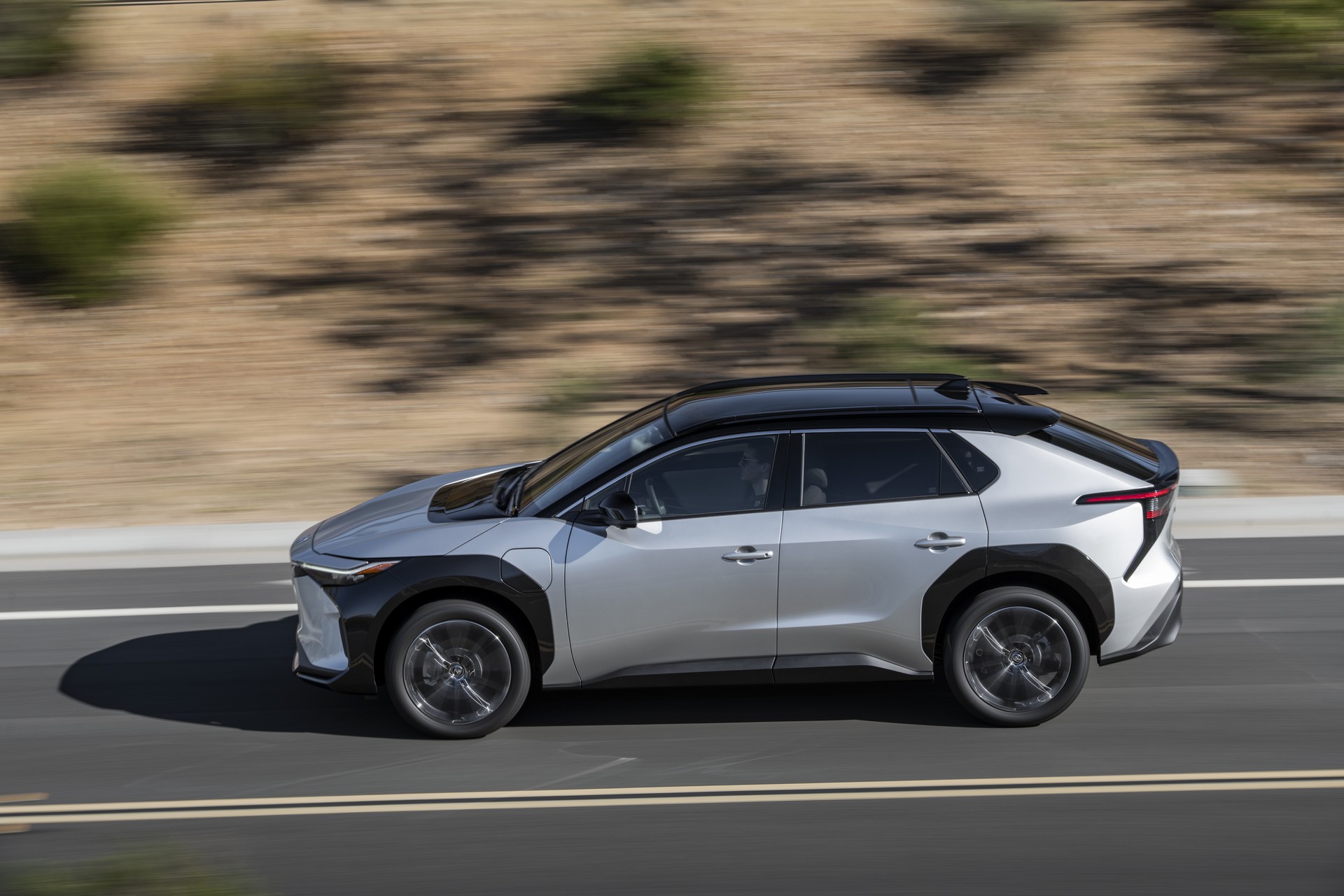 Download 2023 Toyota bZ4X Limited FWD - Side HD Wallpaper 1920x1280 #81