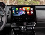 2023 Toyota bZ4X XLE FWD - Central Console Wallpaper 190x150