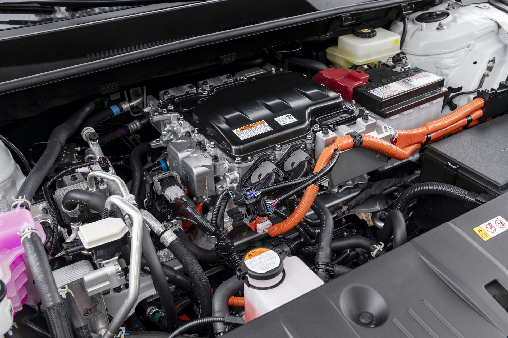 Download 2023 Toyota bZ4X XLE FWD - Engine HD Wallpaper 1920x1280 #69