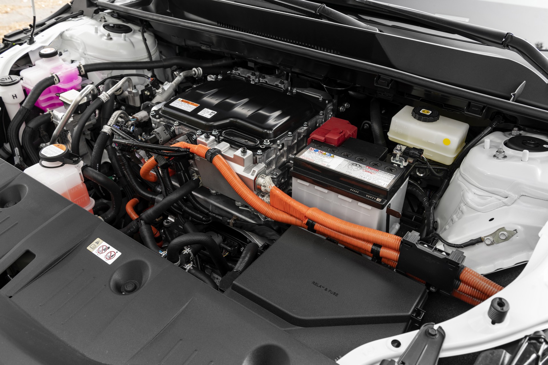 Download 2023 Toyota bZ4X XLE FWD - Engine HD Wallpaper 1920x1280 #70