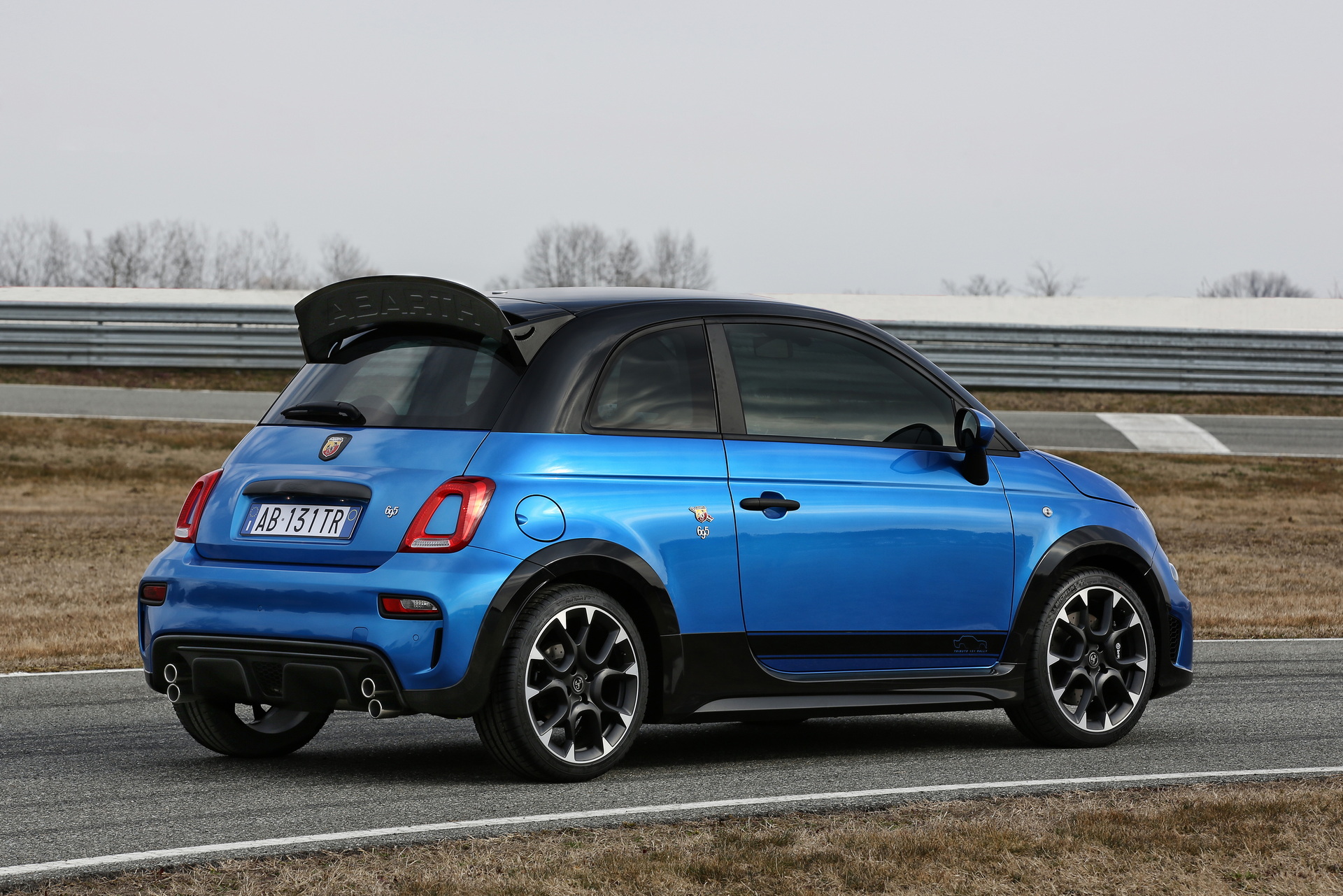 Download 2022 Abarth 695 Tributo 131 Rally - Rear Three-Quarter HD Wallpaper 1920x1281 #12