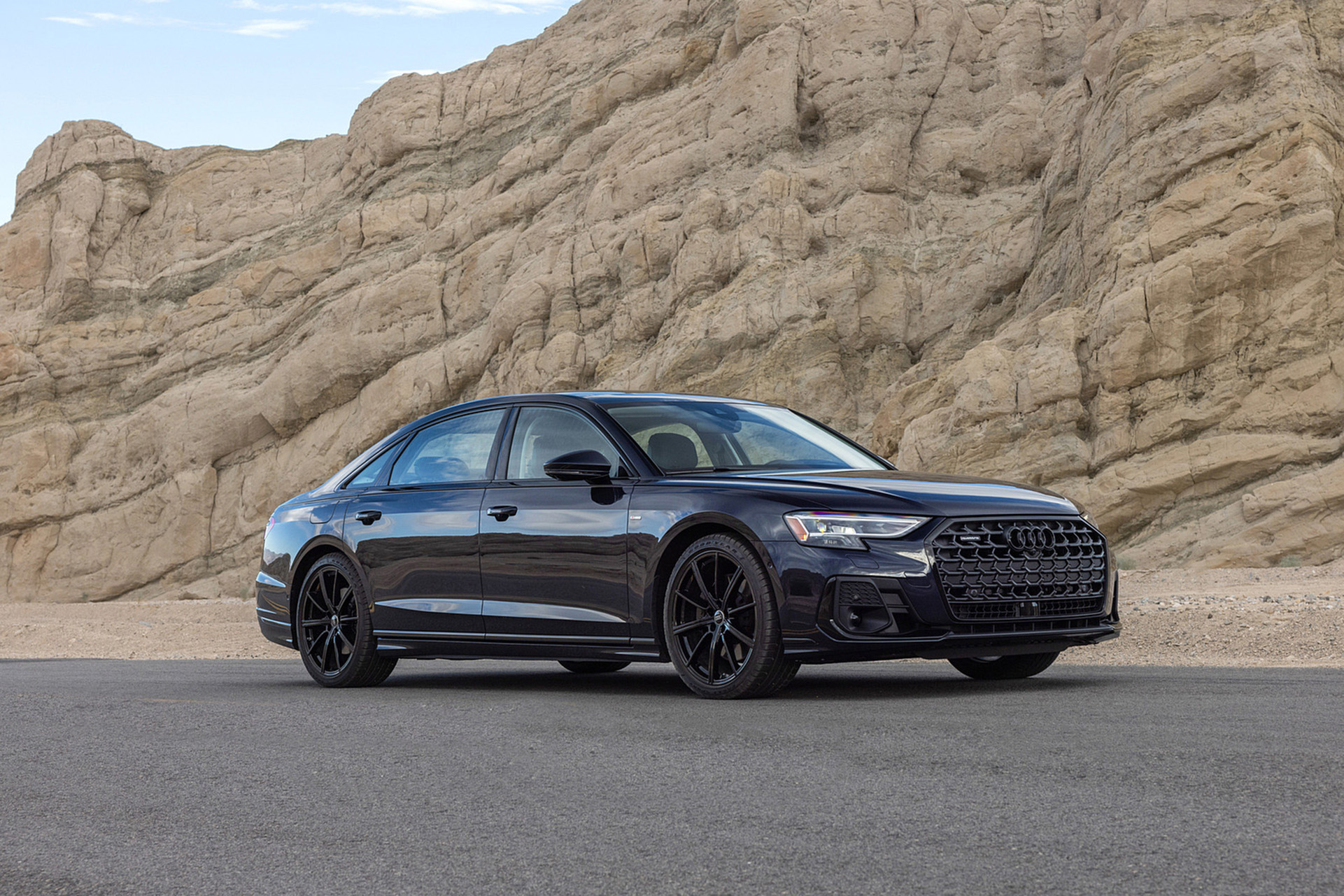 Download 2022 Audi A8 L - US version - Front Three-Quarter HD Wallpaper 1921x1281 #28