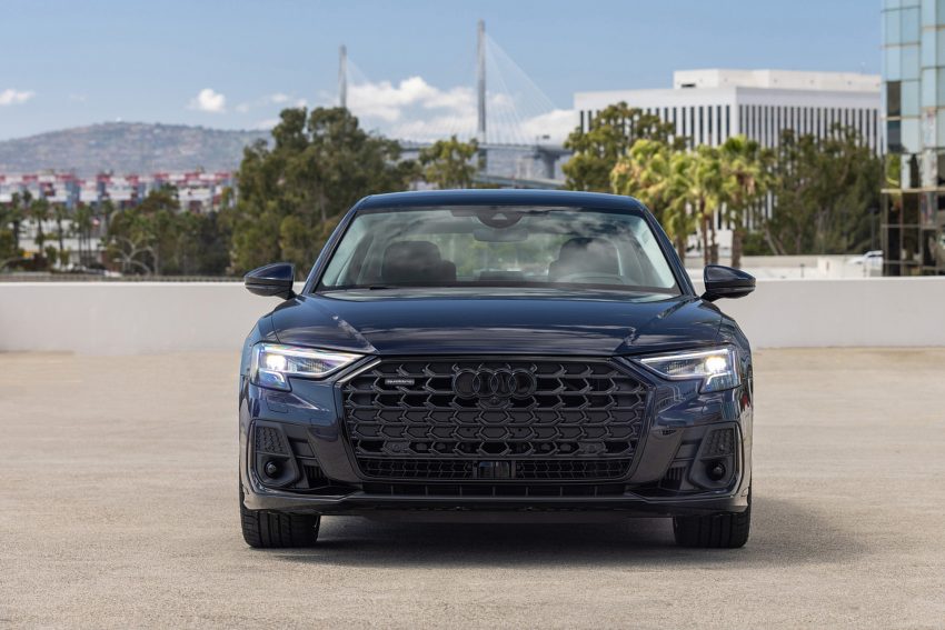 2022 Audi A8 L - US version - Front Wallpaper 850x567 #22