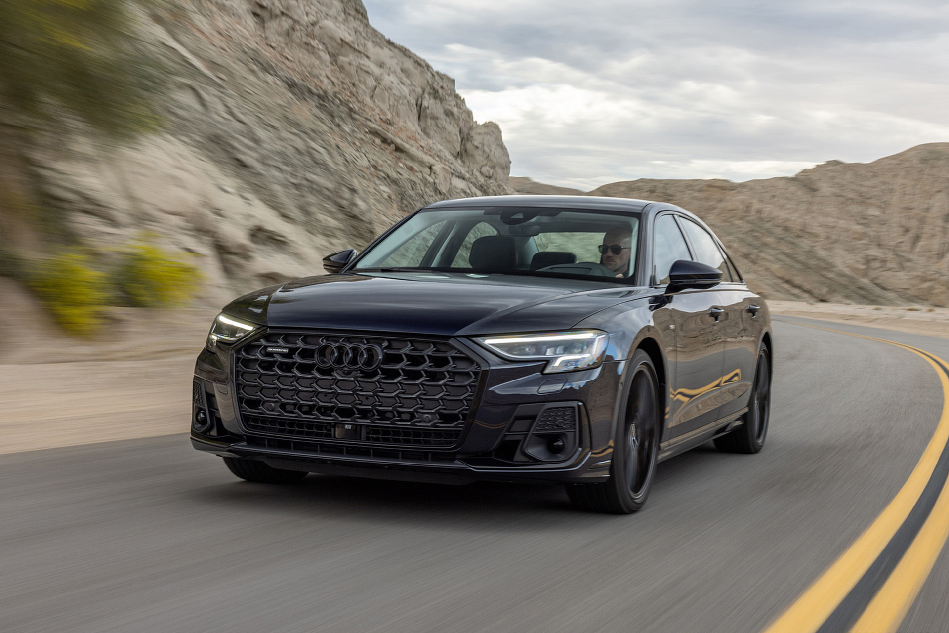 Download 2022 Audi A8 L - US version - Front HD Wallpaper 1921x1281 #5