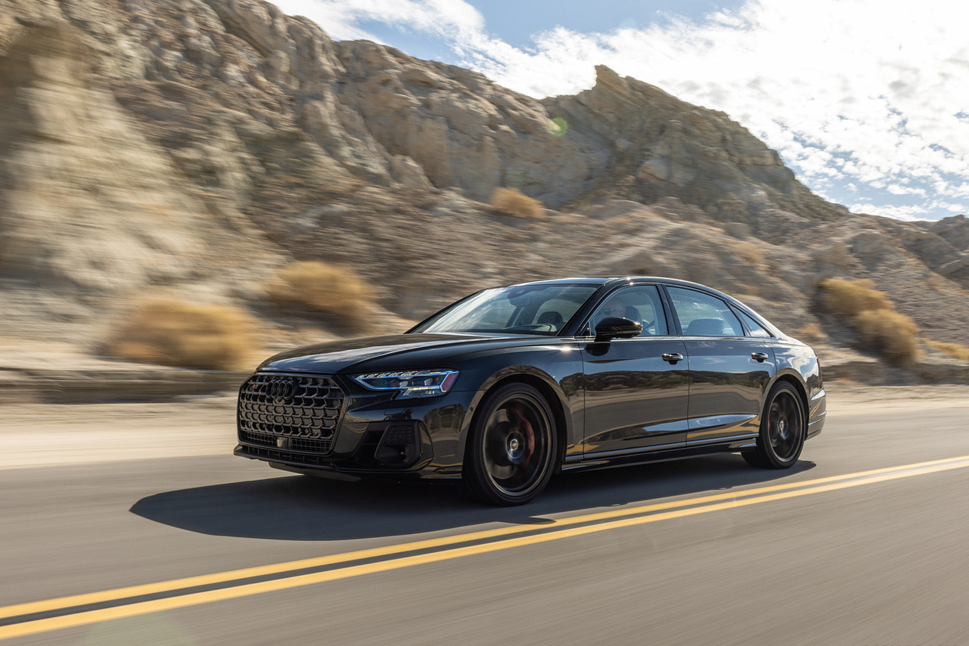 Download 2022 Audi S8 - US version - Front Three-Quarter HD Wallpaper 1921x1281 #2