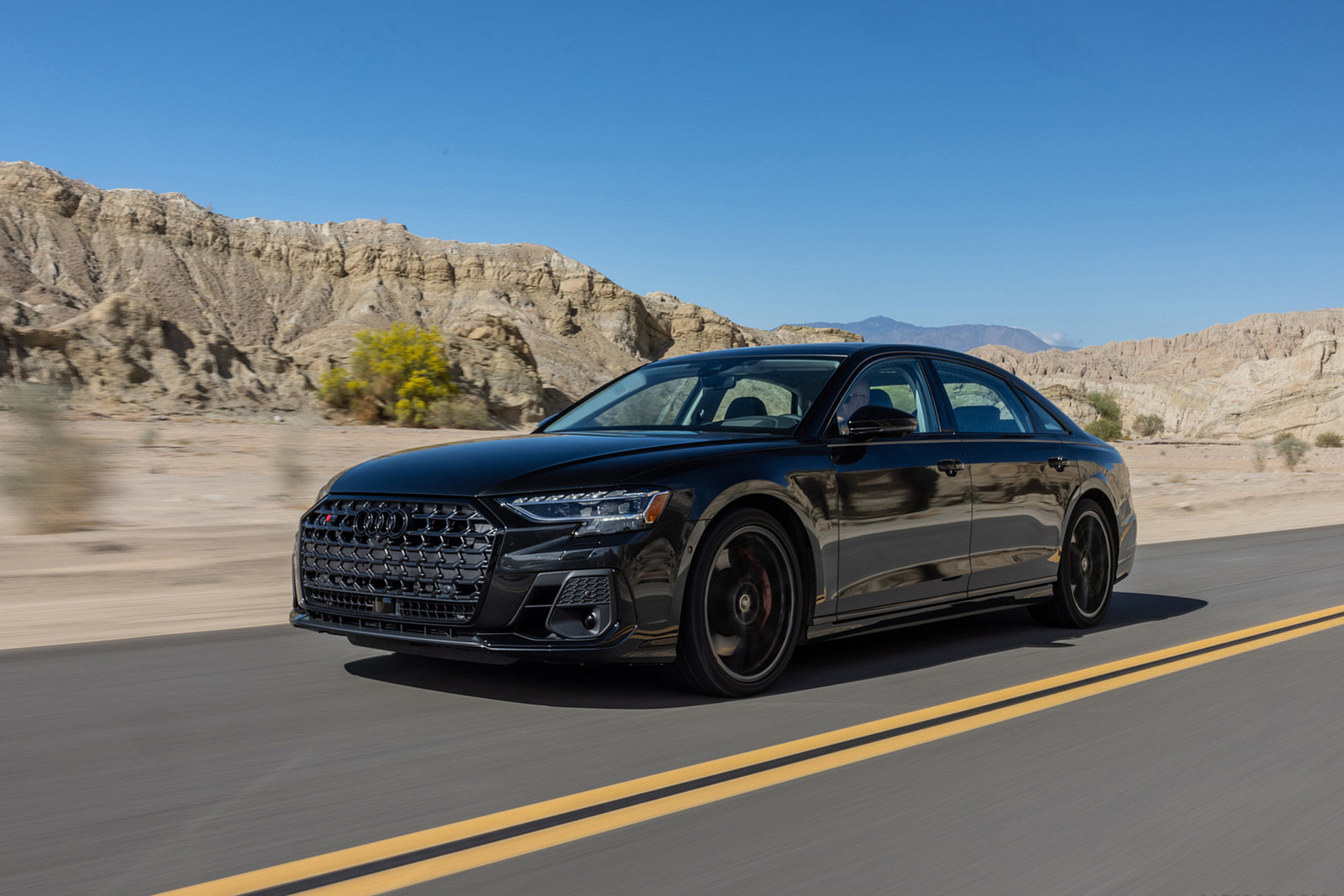 Download 2022 Audi S8 - US version - Front Three-Quarter HD Wallpaper 1921x1281 #3
