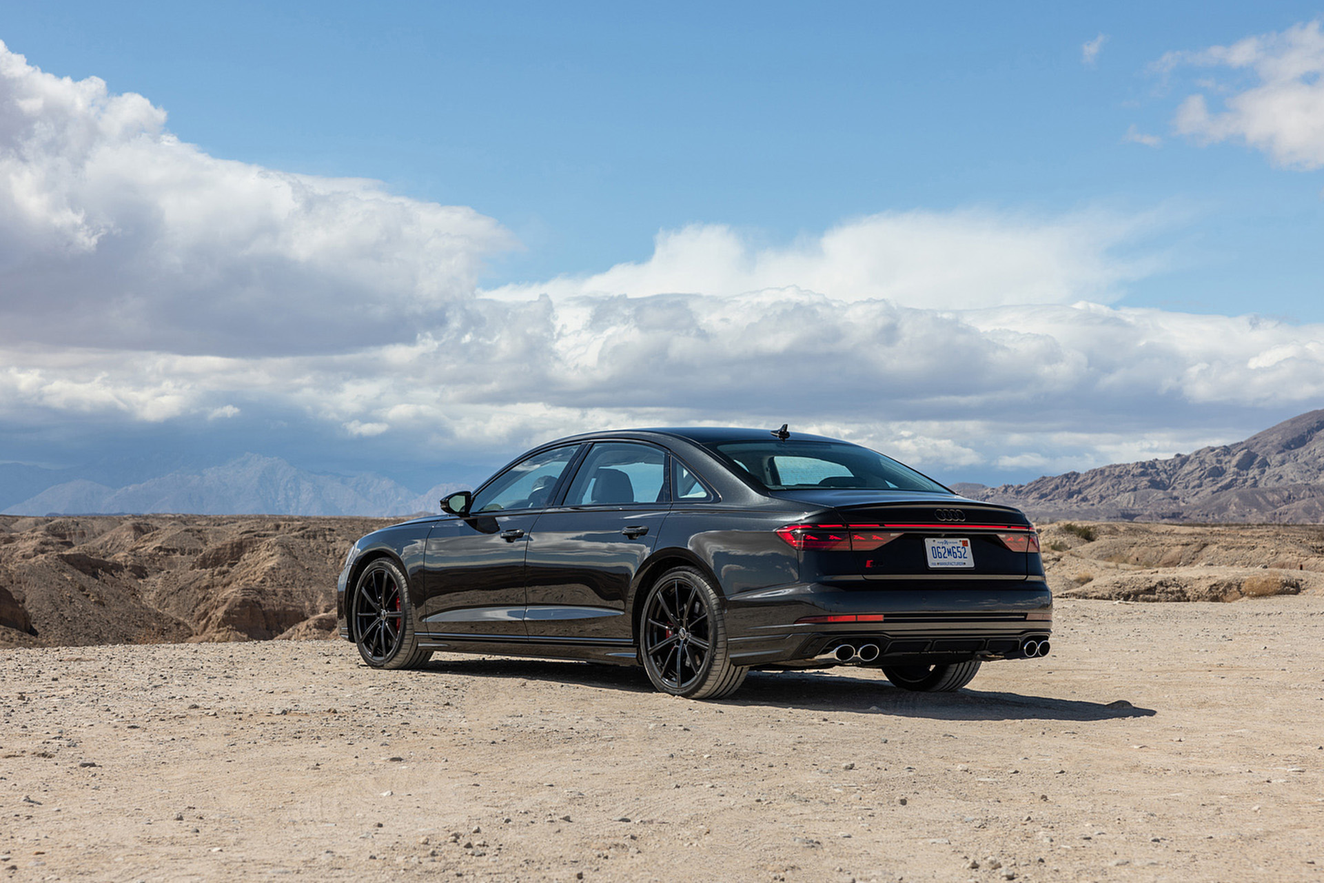 Download 2022 Audi S8 - US version - Rear Three-Quarter HD Wallpaper 1921x1281 #26