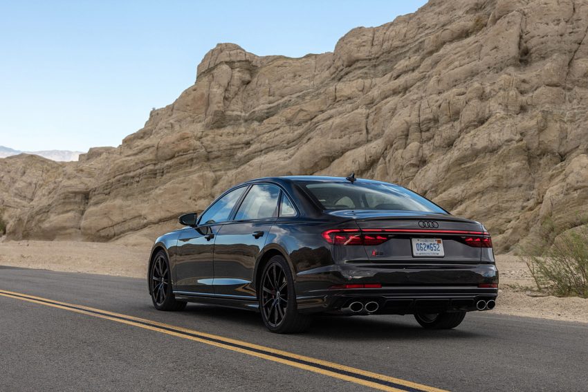 2022 Audi S8 - US version - Rear Three-Quarter Wallpaper 850x567 #9
