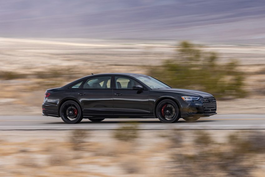 2022 Audi S8 - US version - Side Wallpaper 850x567 #12