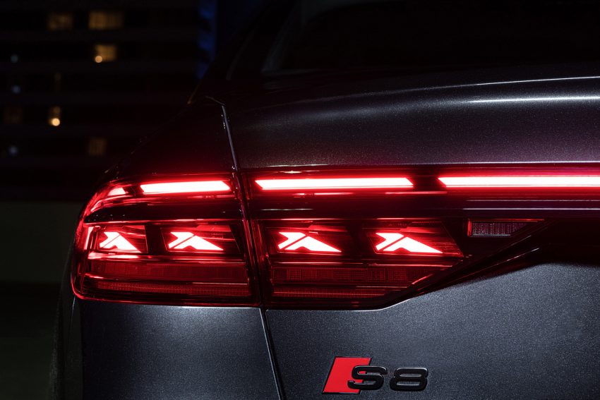 2022 Audi S8 - US version - Tail Light Wallpaper 850x567 #53