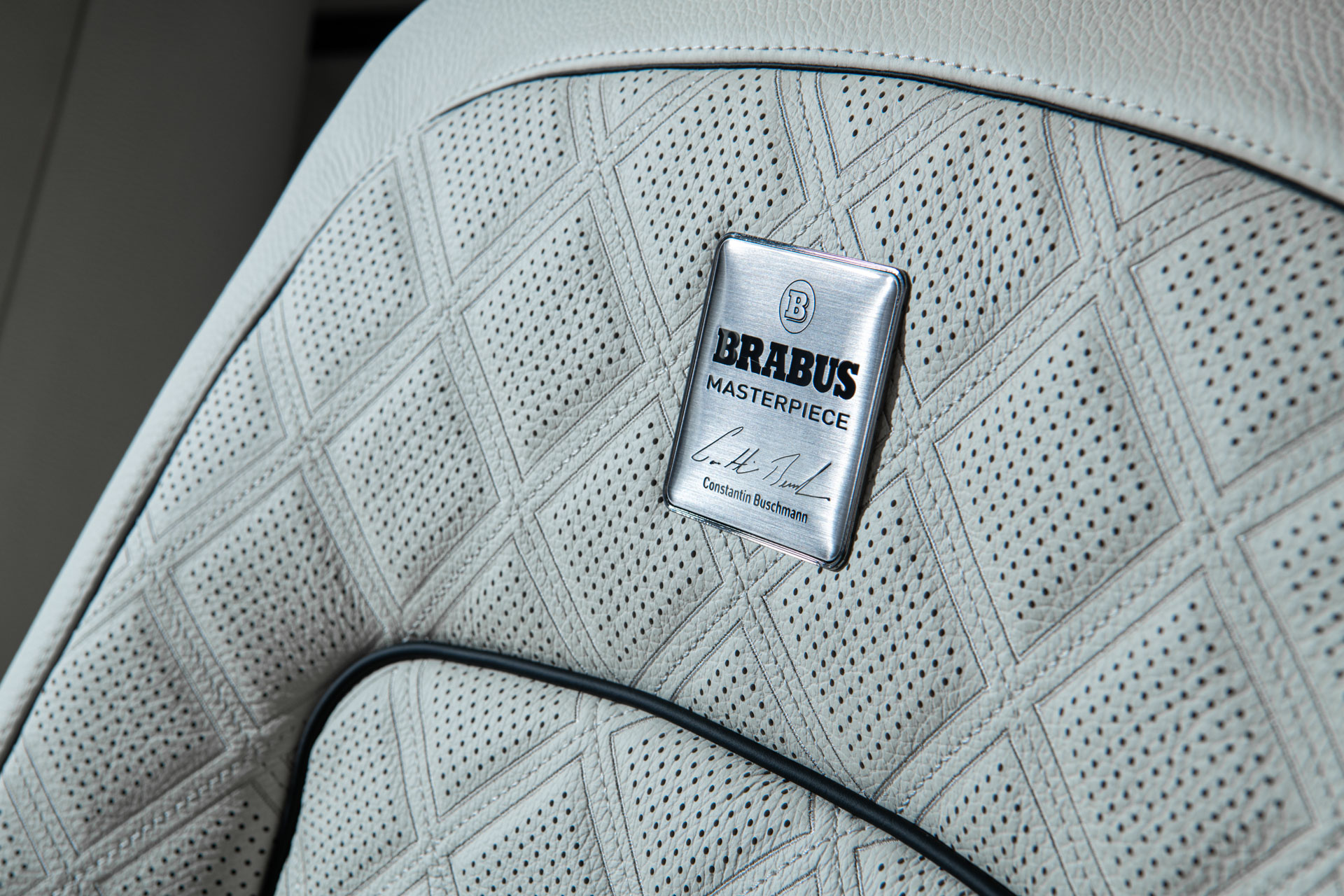 Download 2022 Brabus 700 based on Rolls-Royce Ghost Extended - Interior, Seats HD Wallpaper 1920x1280 #79