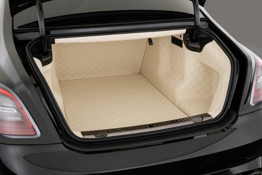 2022 Brabus 700 based on Rolls-Royce Ghost Extended - Trunk Wallpaper 850x567 #103