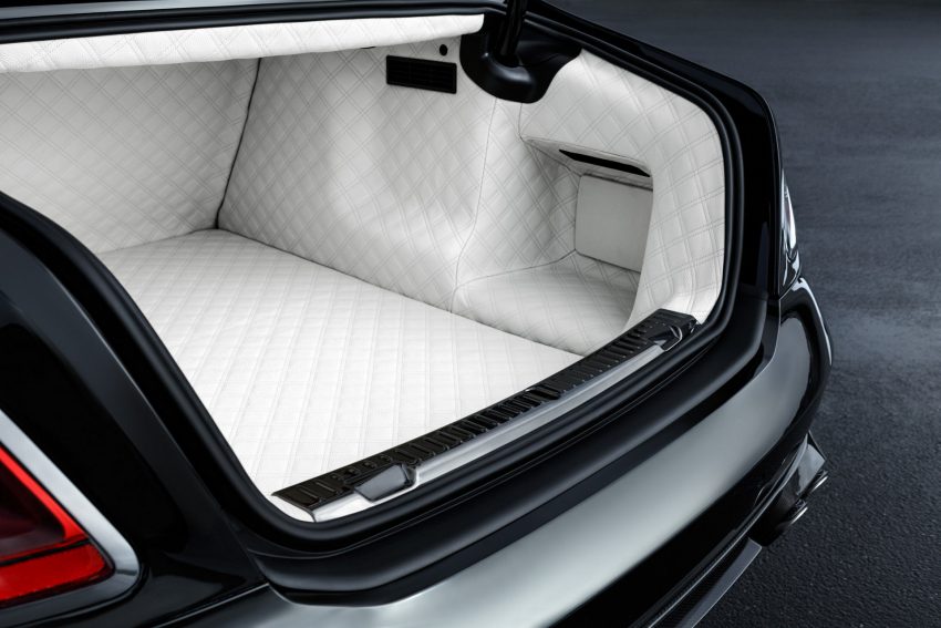 2022 Brabus 700 based on Rolls-Royce Ghost Extended - Trunk Wallpaper 850x567 #87