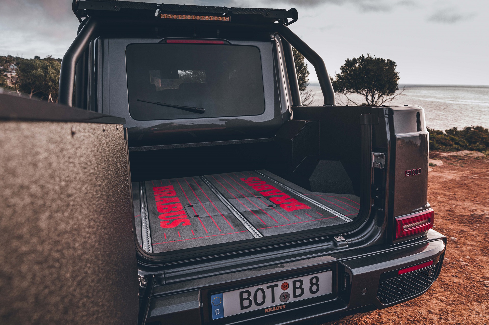 Download 2022 Brabus 900 XLP One of Ten - Bed HD Wallpaper 1920x1279 #36