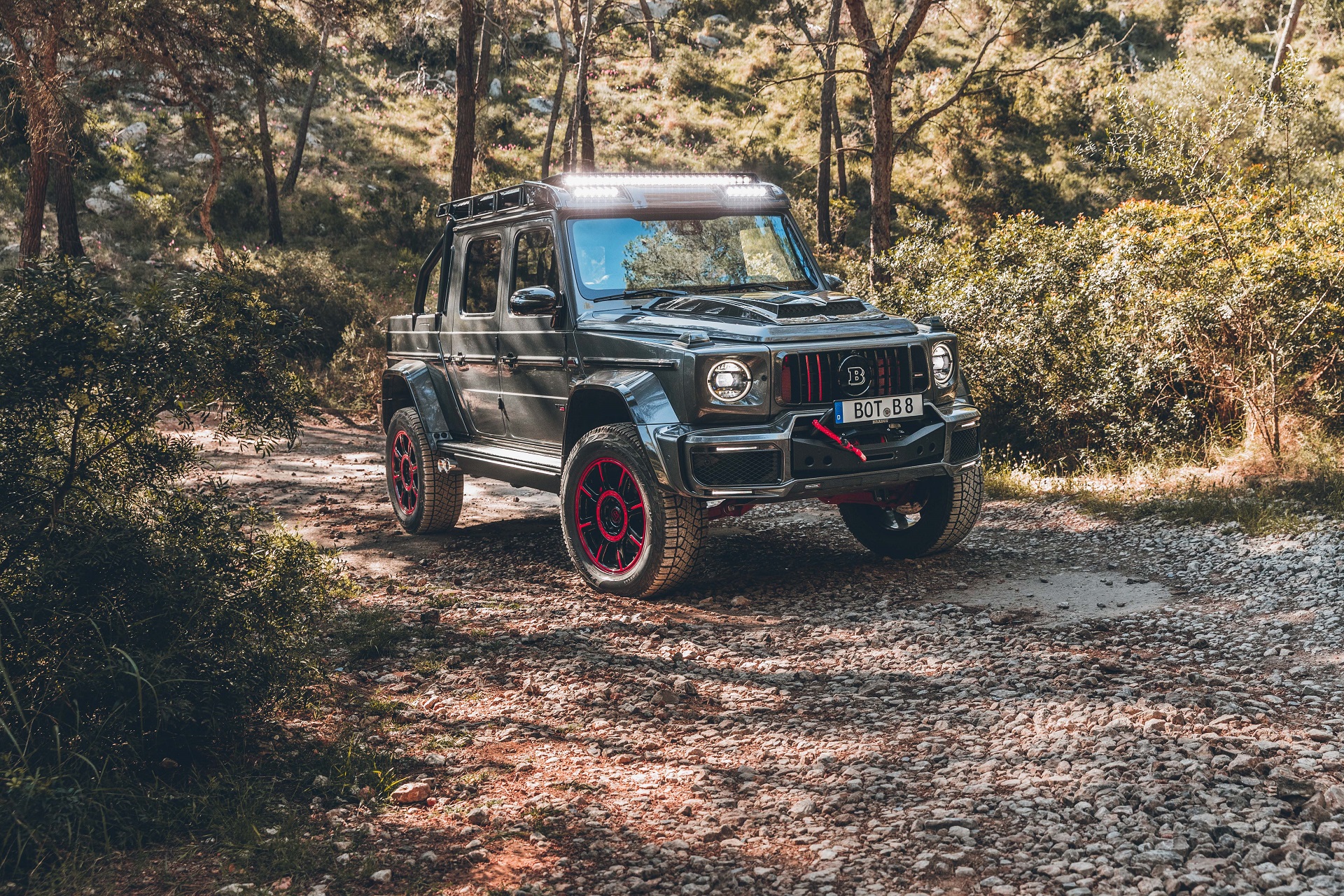 Download 2022 Brabus 900 XLP One of Ten - Front Three-Quarter HD Wallpaper 1920x1280 #15