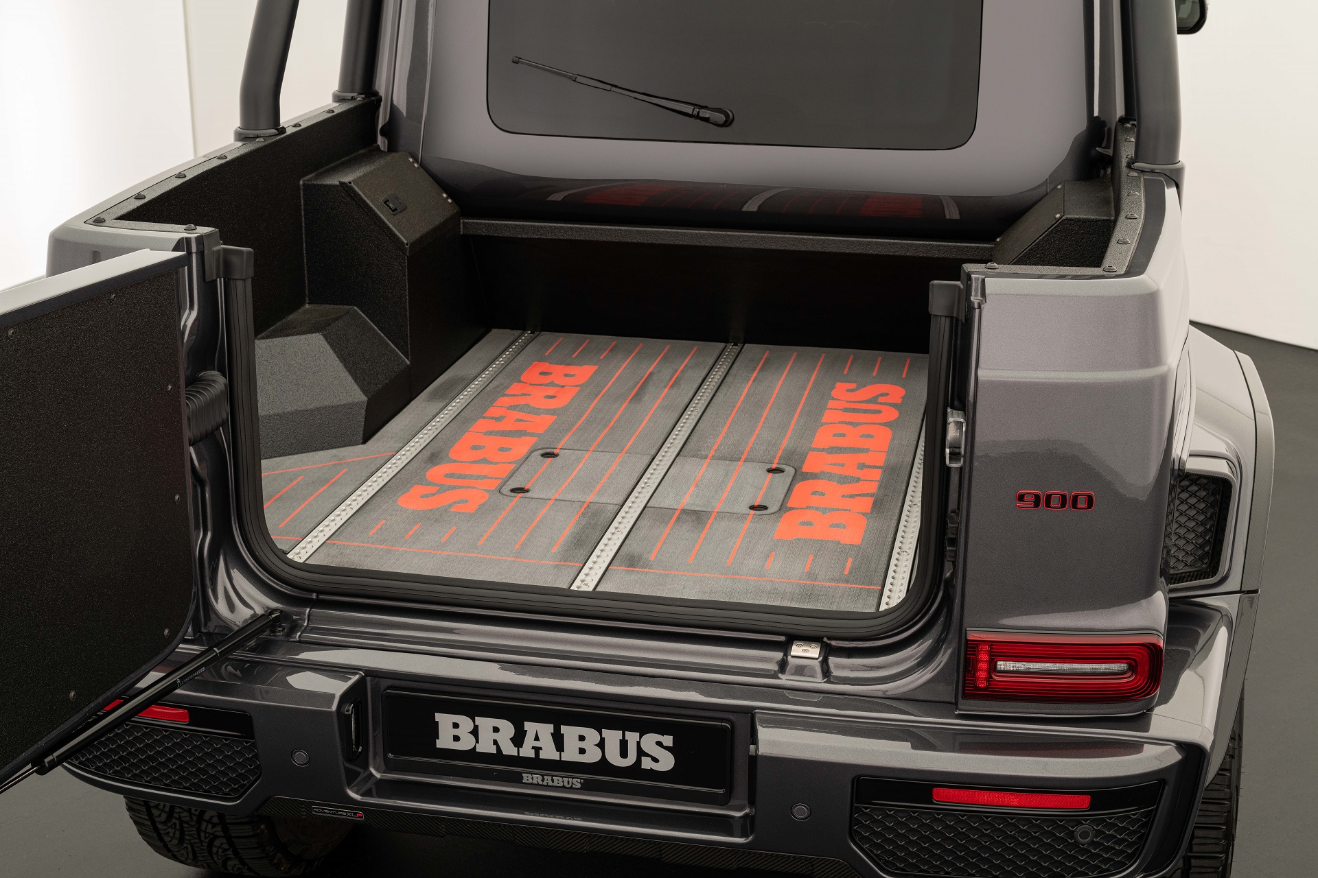 Download 2022 Brabus 900 XLP One of Ten - Trunk HD Wallpaper 1920x1280 #62