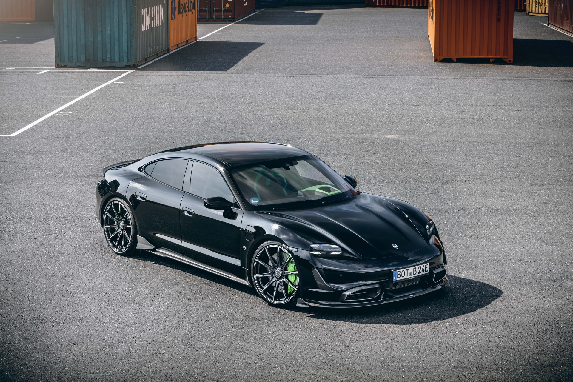 Download 2022 Brabus Porsche Taycan Turbo S - Front Three-Quarter HD Wallpaper 1920x1280 #1