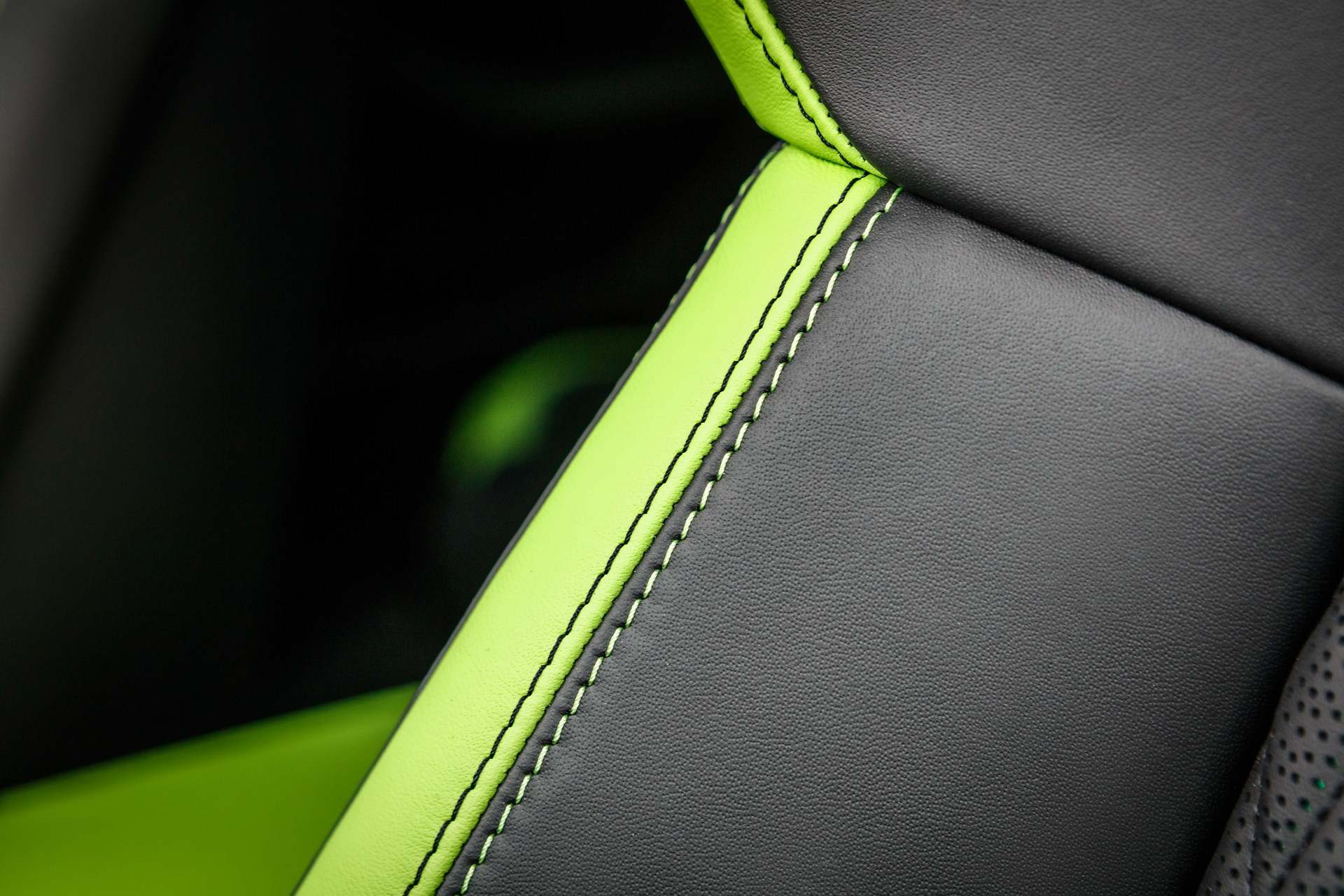 Download 2022 Brabus Porsche Taycan Turbo S - Interior, Detail HD Wallpaper 1920x1280 #79