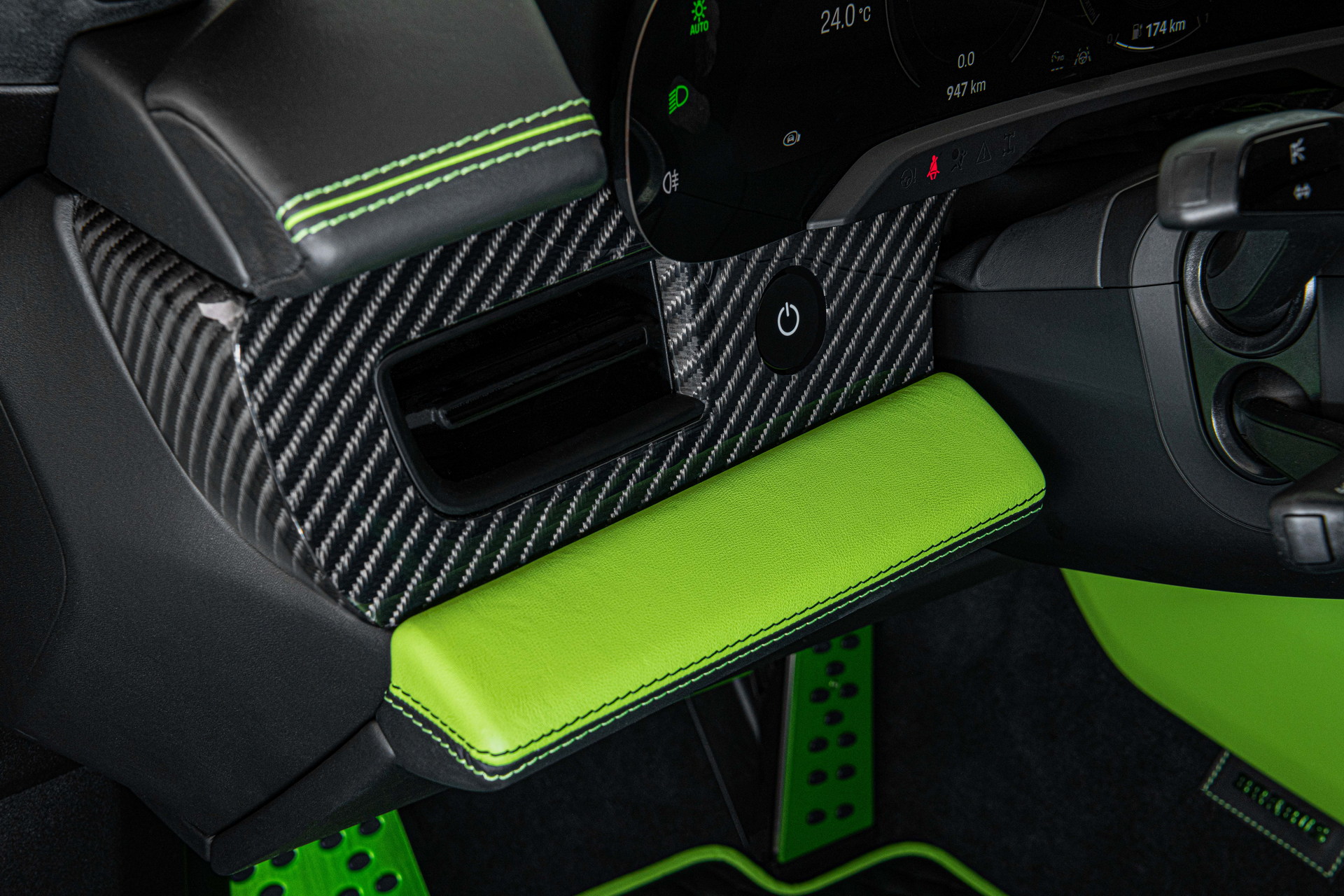 Download 2022 Brabus Porsche Taycan Turbo S - Interior, Detail HD Wallpaper 1920x1280 #105