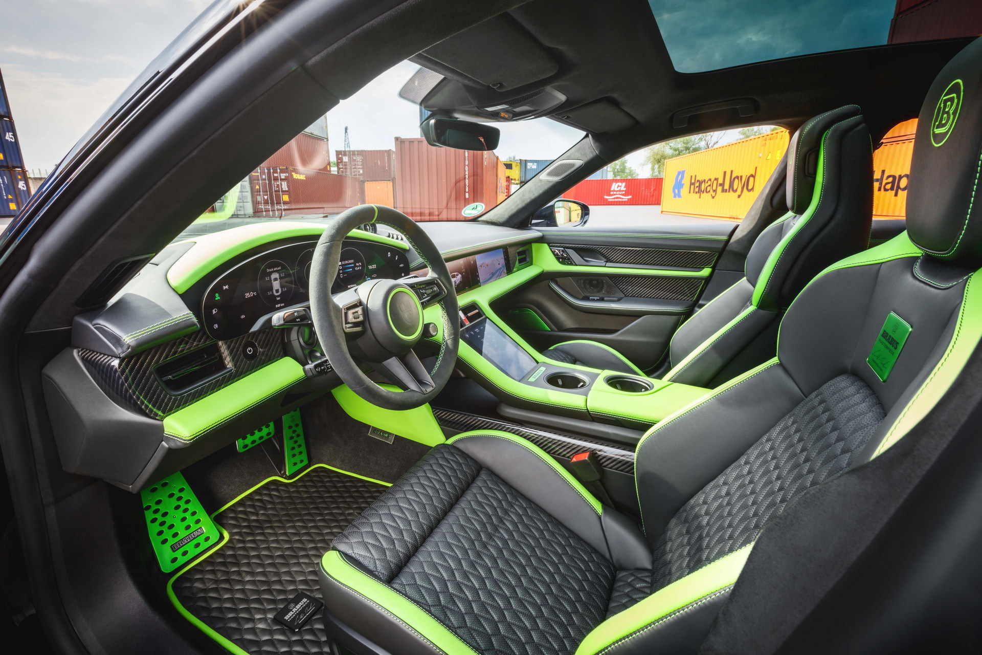 Download 2022 Brabus Porsche Taycan Turbo S - Interior, Front Seats HD Wallpaper 1920x1280 #70