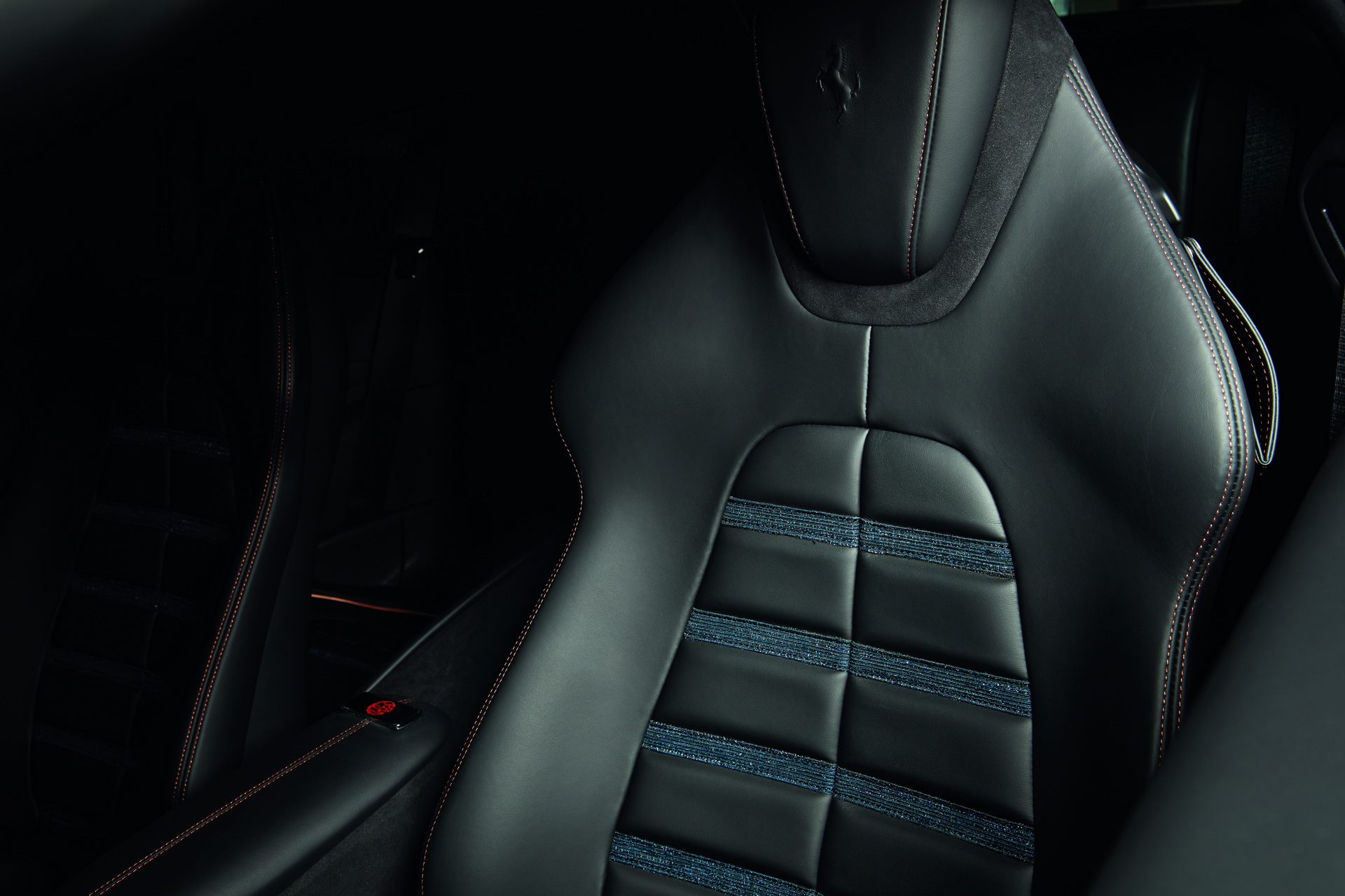 Download 2022 Ferrari Roma for Cool Hunting - Interior, Seats HD Wallpaper 1920x1280 #7