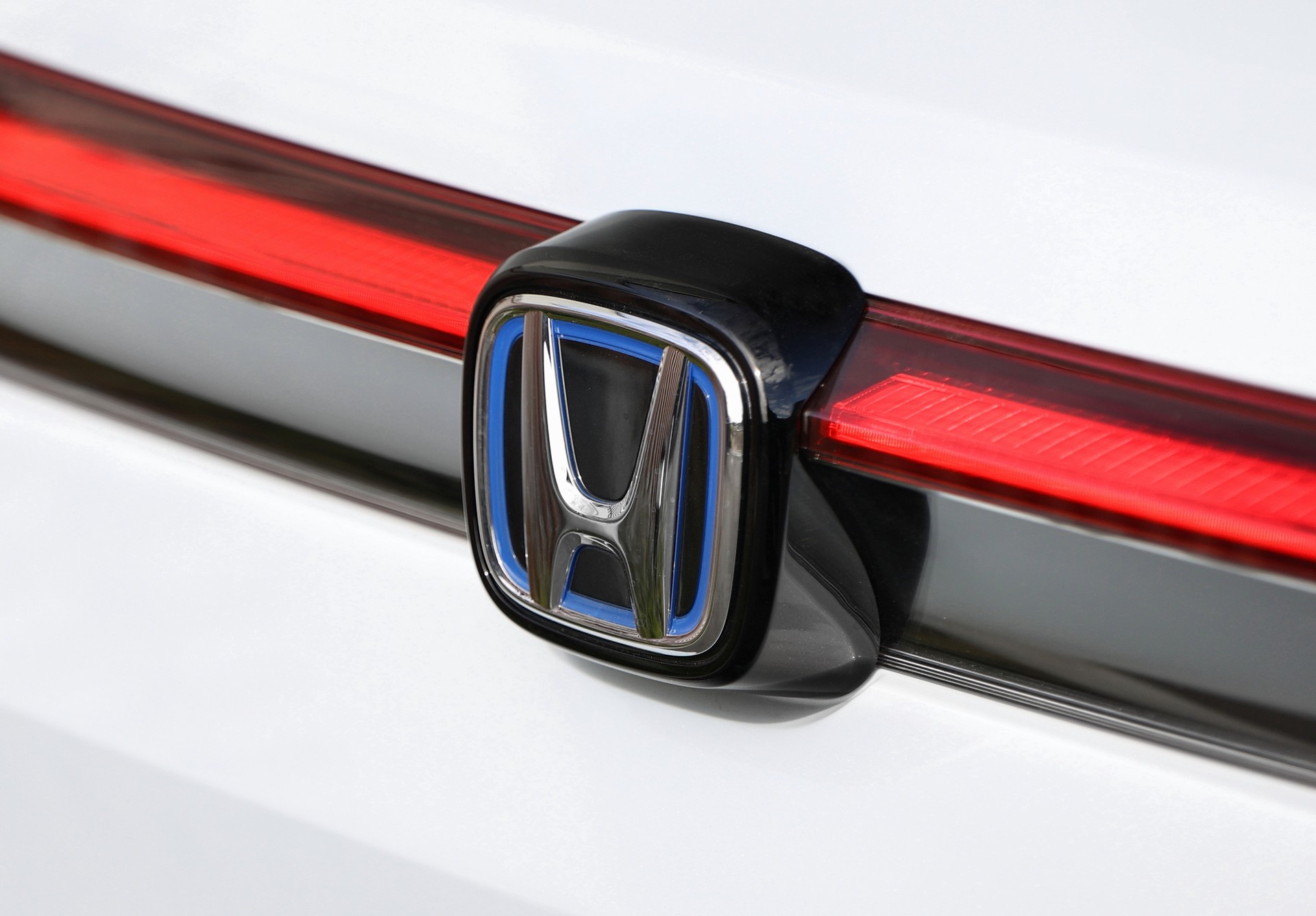 Download 2022 Honda HR-V eHEV L - AU version - Badge HD Wallpaper 1920x1336 #45