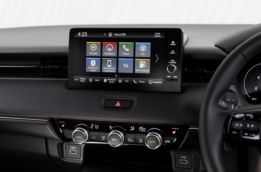 2022 Honda HR-V eHEV L - AU version - Central Console Wallpaper 850x560 #56