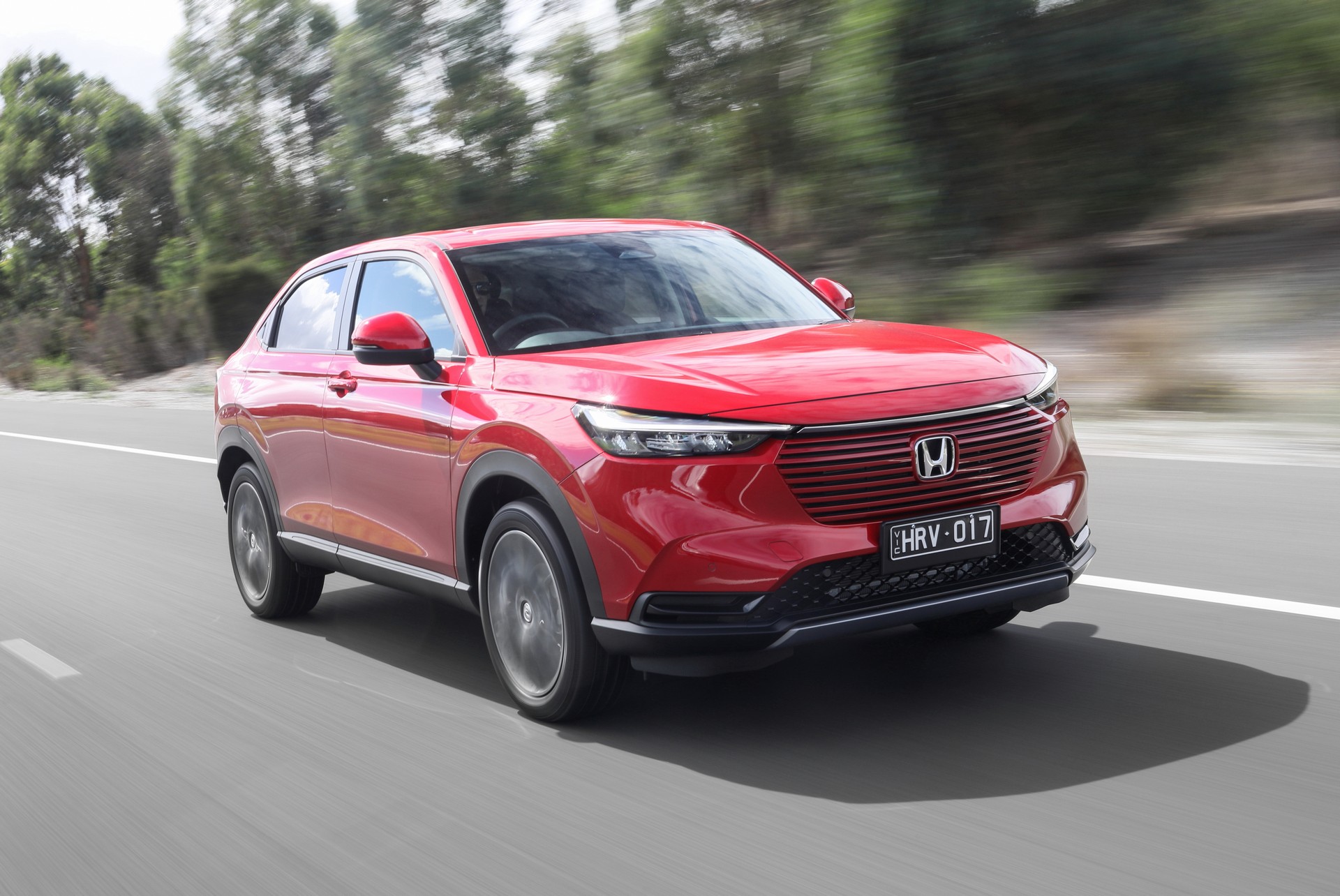 Download 2022 Honda HR-V eHEV L - AU version - Front Three-Quarter HD Wallpaper 1920x1284 #82