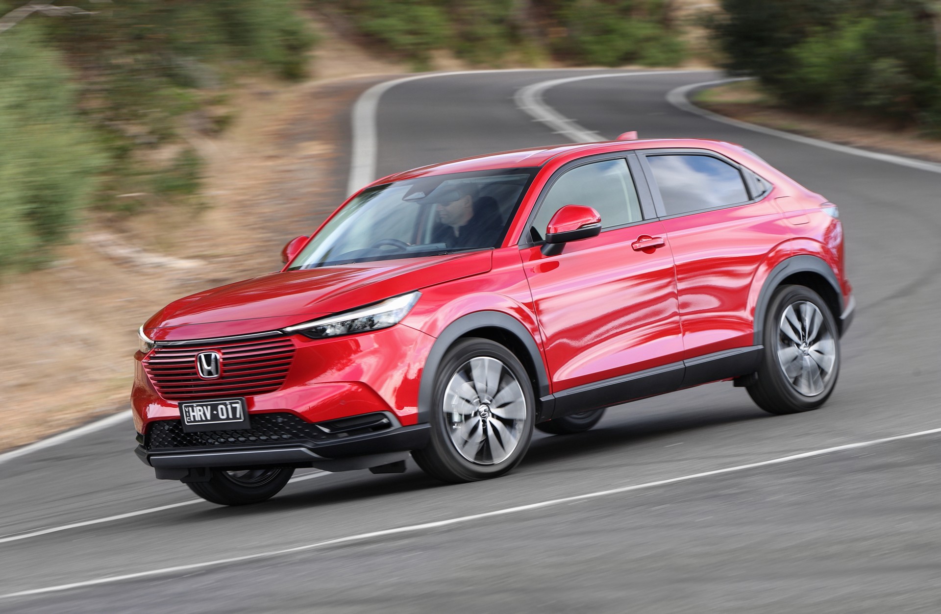 Download 2022 Honda HR-V eHEV L - AU version - Front Three-Quarter HD Wallpaper 1920x1253 #88