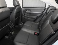 2022 Honda HR-V eHEV L - AU version - Interior, Rear Seats Wallpaper 190x150
