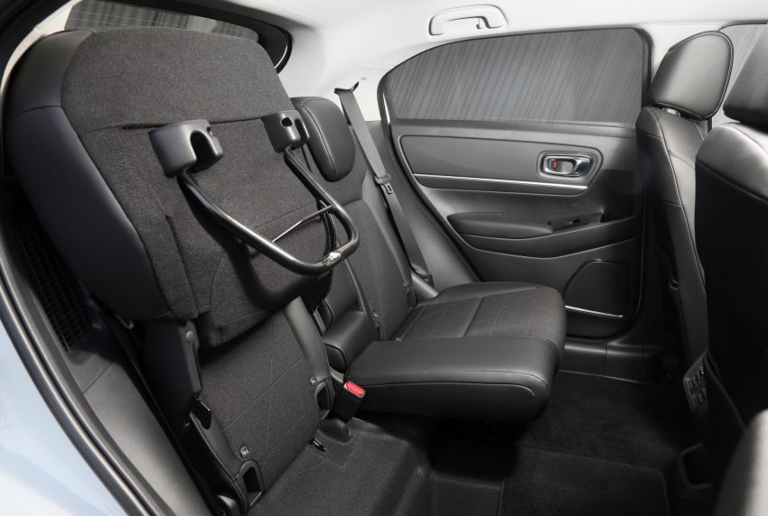 2022 Honda HR-V eHEV L - AU version - Interior, Rear Seats Wallpaper 850x572 #77