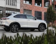 2022 Honda HR-V eHEV L - AU version - Rear Three-Quarter Wallpaper 190x150