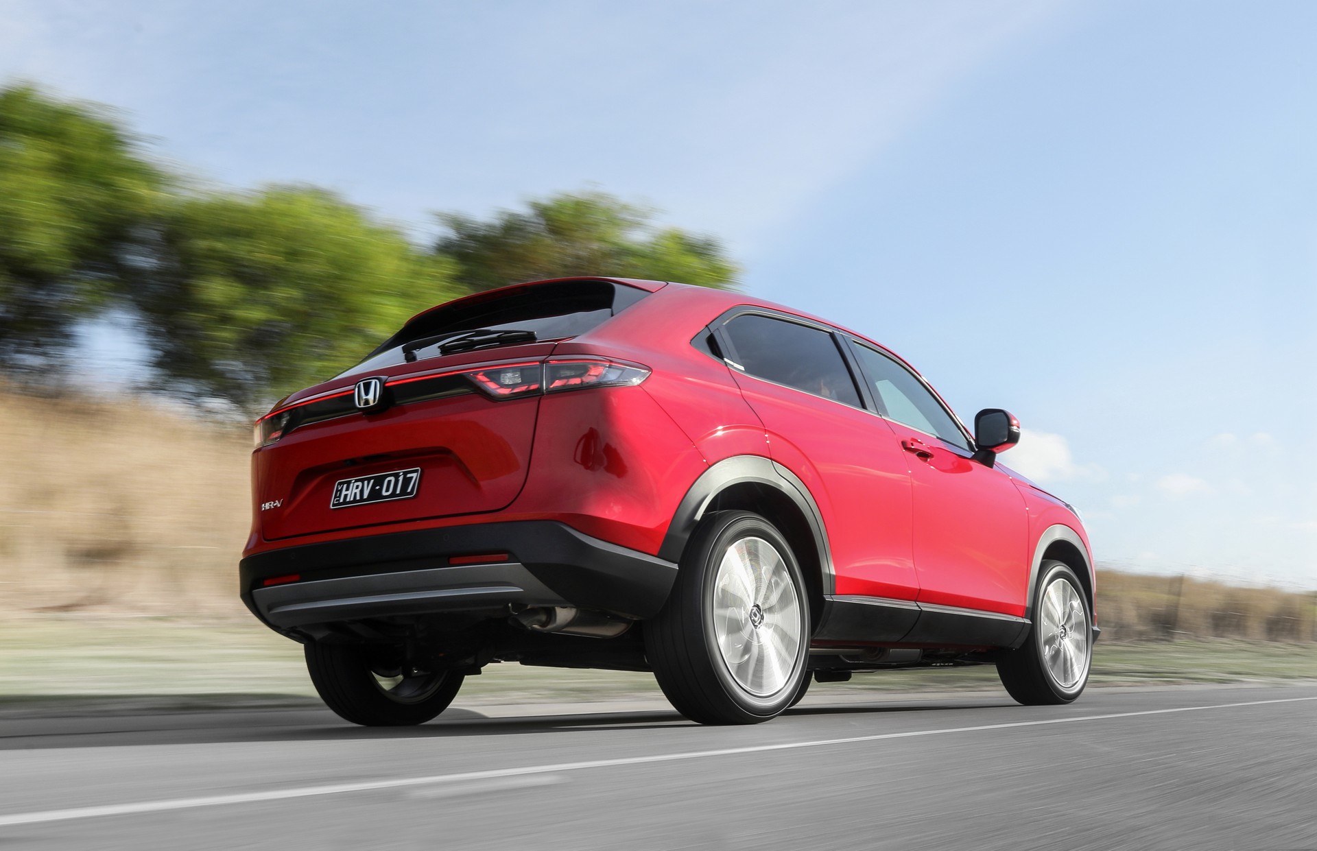 Download 2022 Honda HR-V eHEV L - AU version - Rear Three-Quarter HD Wallpaper 1920x1241 #89