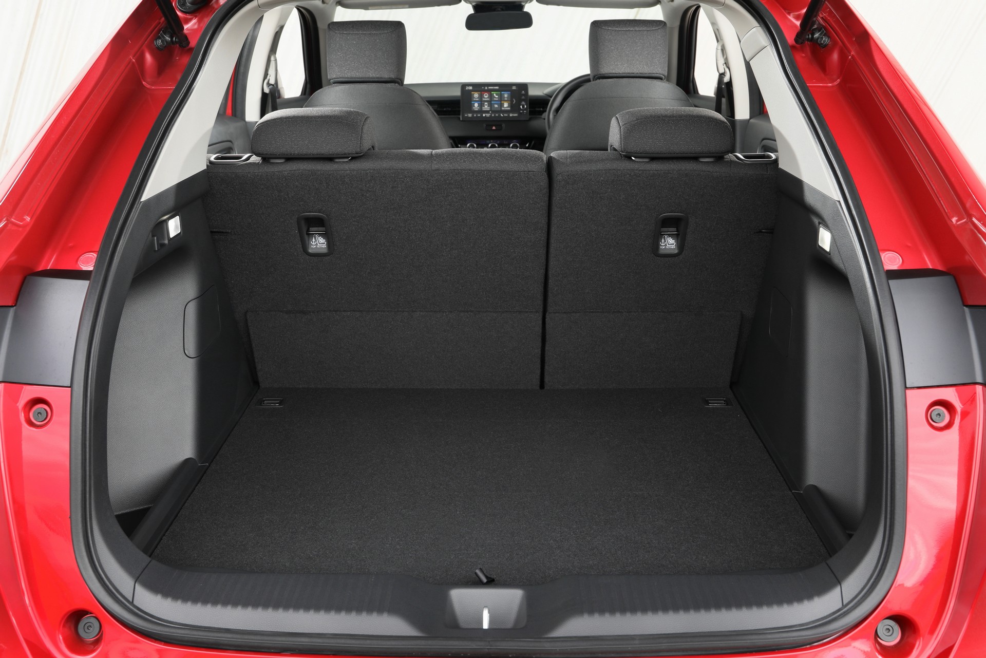 Download 2022 Honda HR-V eHEV L - AU version - Trunk HD Wallpaper 1920x1281 #158