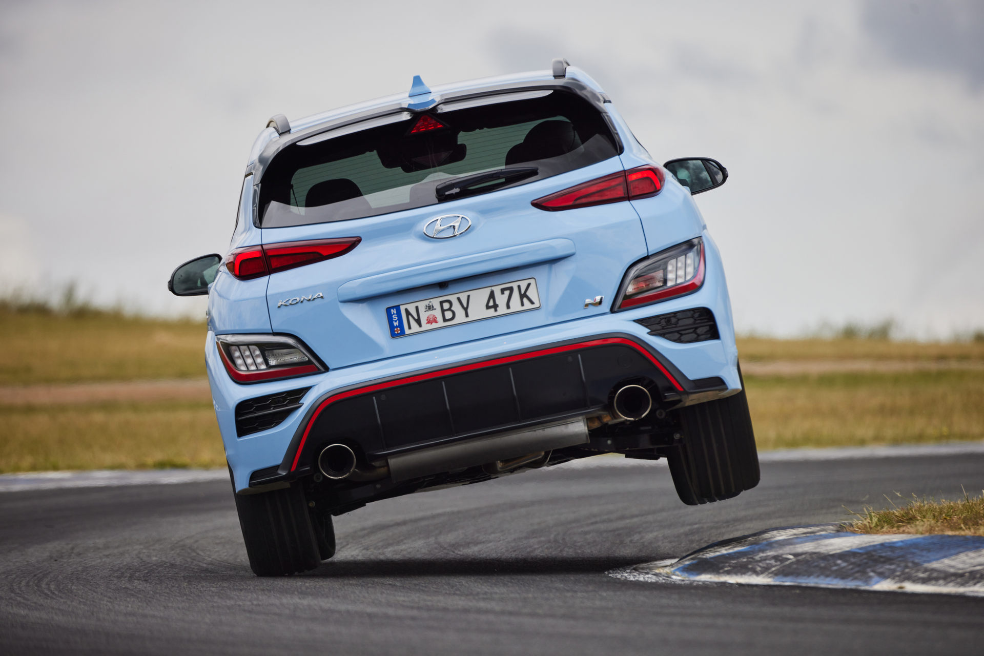 Download 2022 Hyundai Kona N - AU version - Rear HD Wallpaper 1920x1280 #10