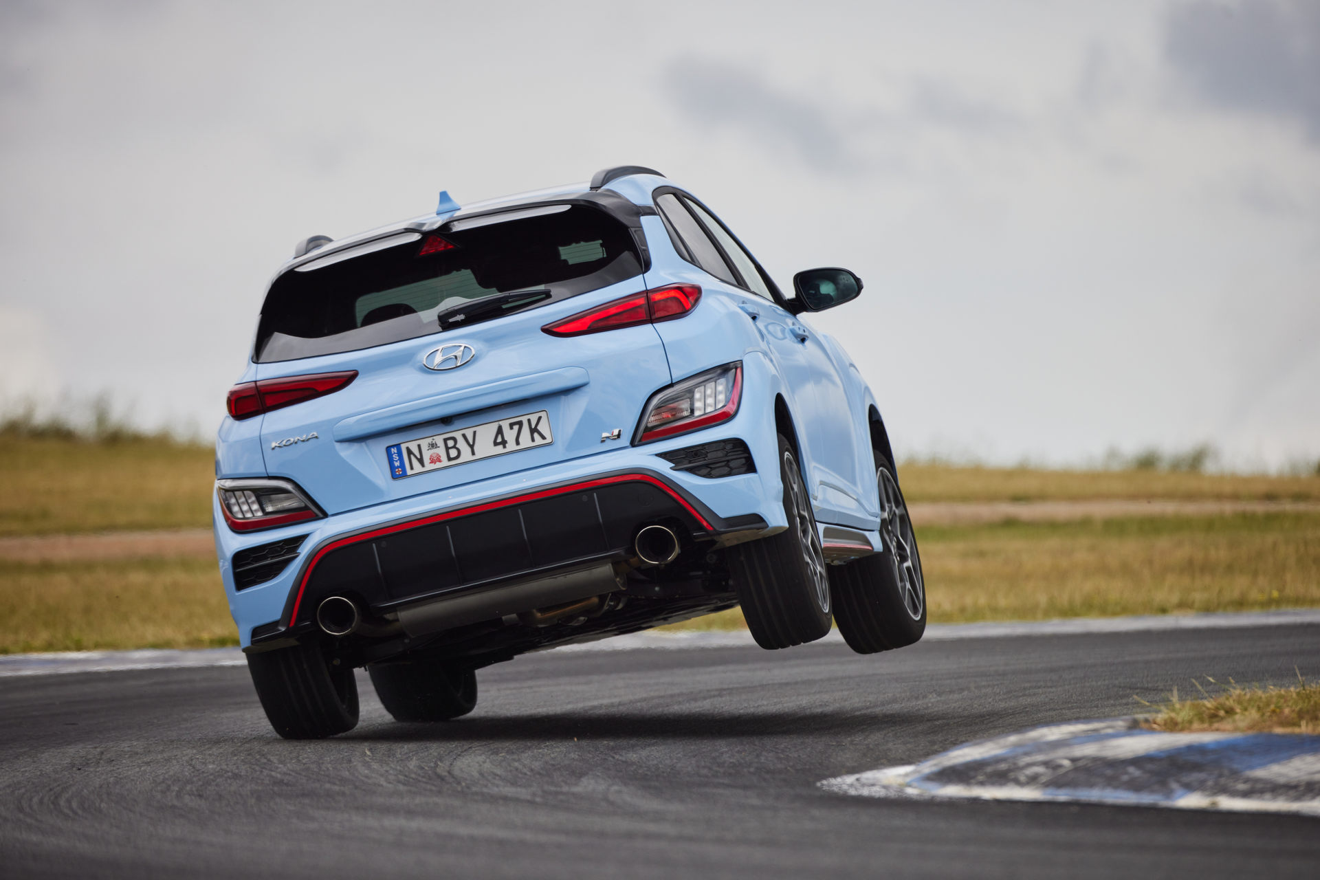 Download 2022 Hyundai Kona N - AU version - Rear HD Wallpaper 1920x1280 #16