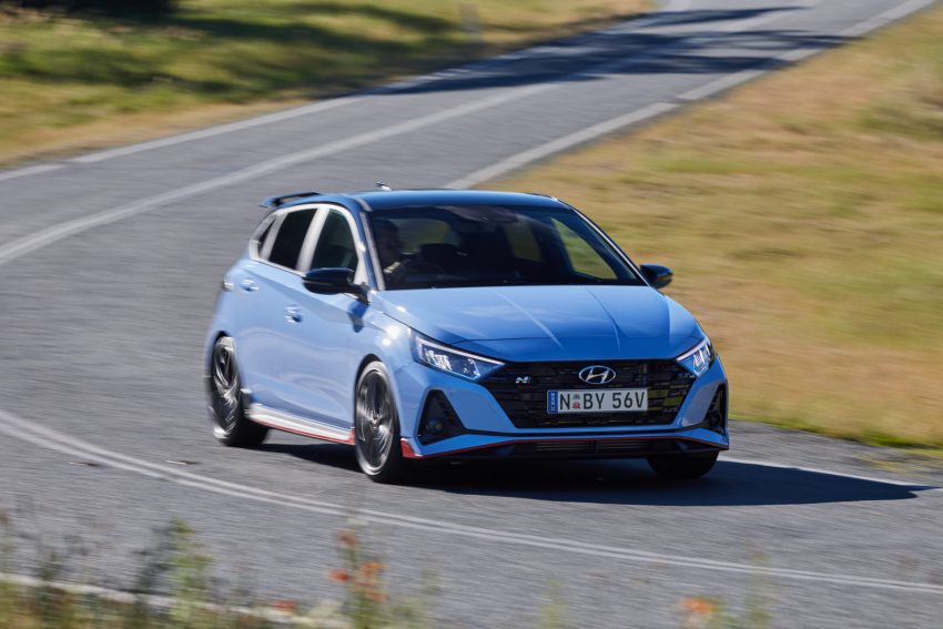 2022 Hyundai i20 N - AU version - Front Three-Quarter Wallpaper 850x567 #21