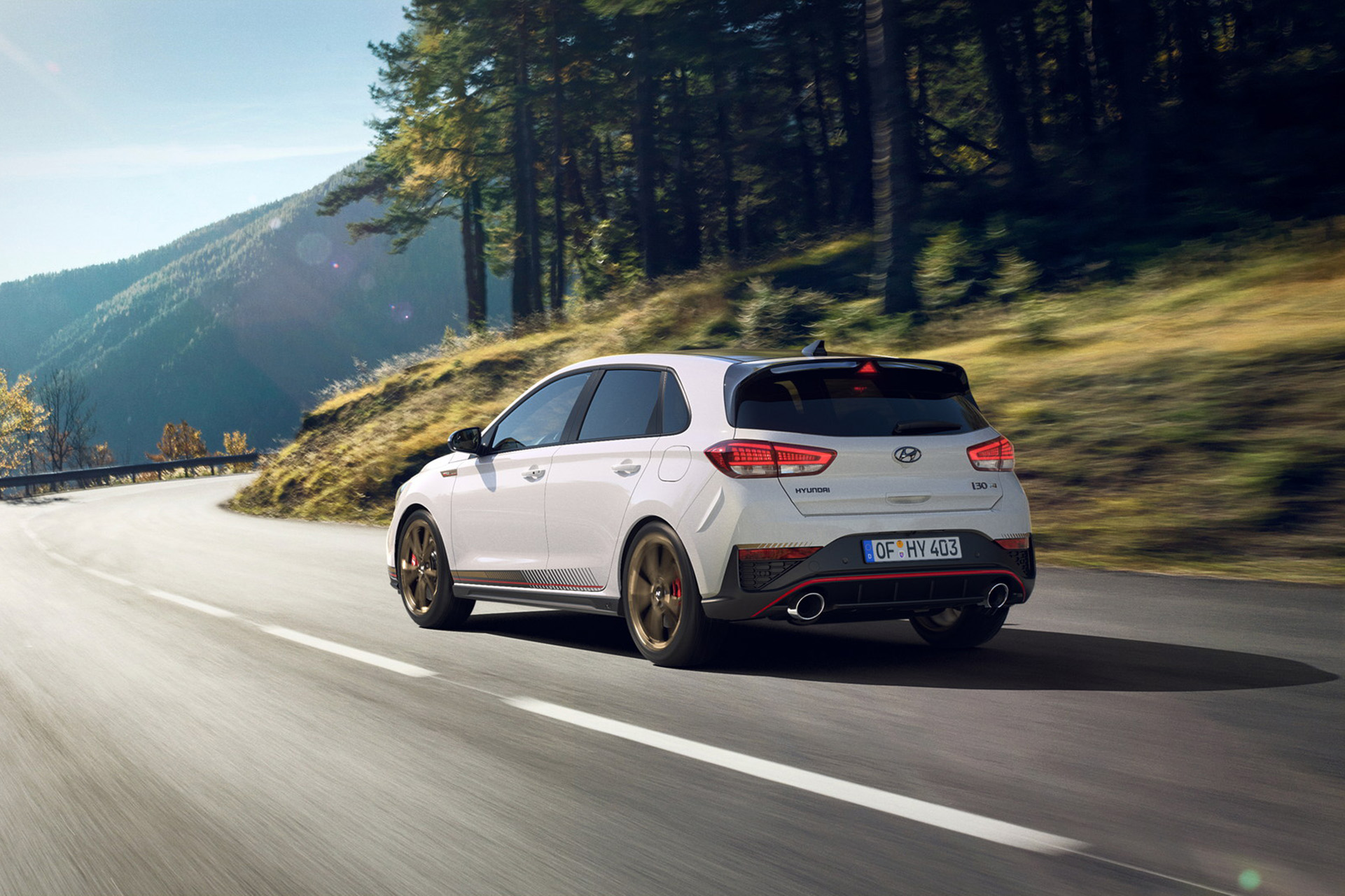 Download 2022 Hyundai i30 N Drive-N Limited Edition - Rear Three-Quarter HD Wallpaper 1921x1281 #14