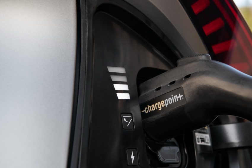 2022 Kia EV6 - Charging Connector Wallpaper 850x567 #38