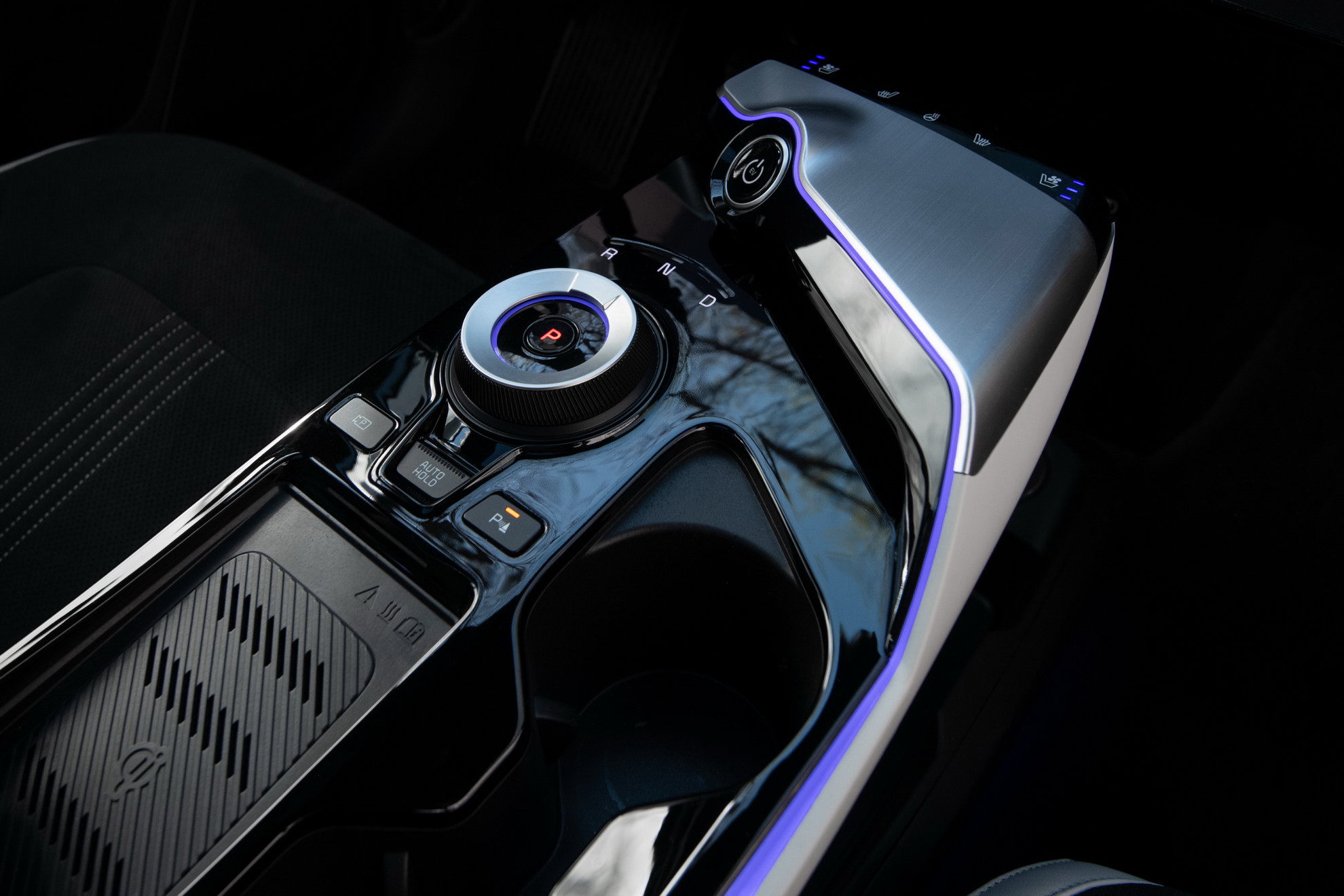 Download 2022 Kia EV6 - Interior, Detail HD Wallpaper 1980x1320 #50