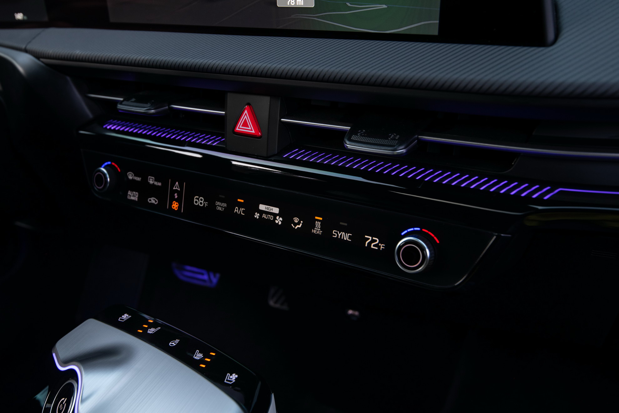 Download 2022 Kia EV6 - Interior, Detail HD Wallpaper 1980x1320 #49