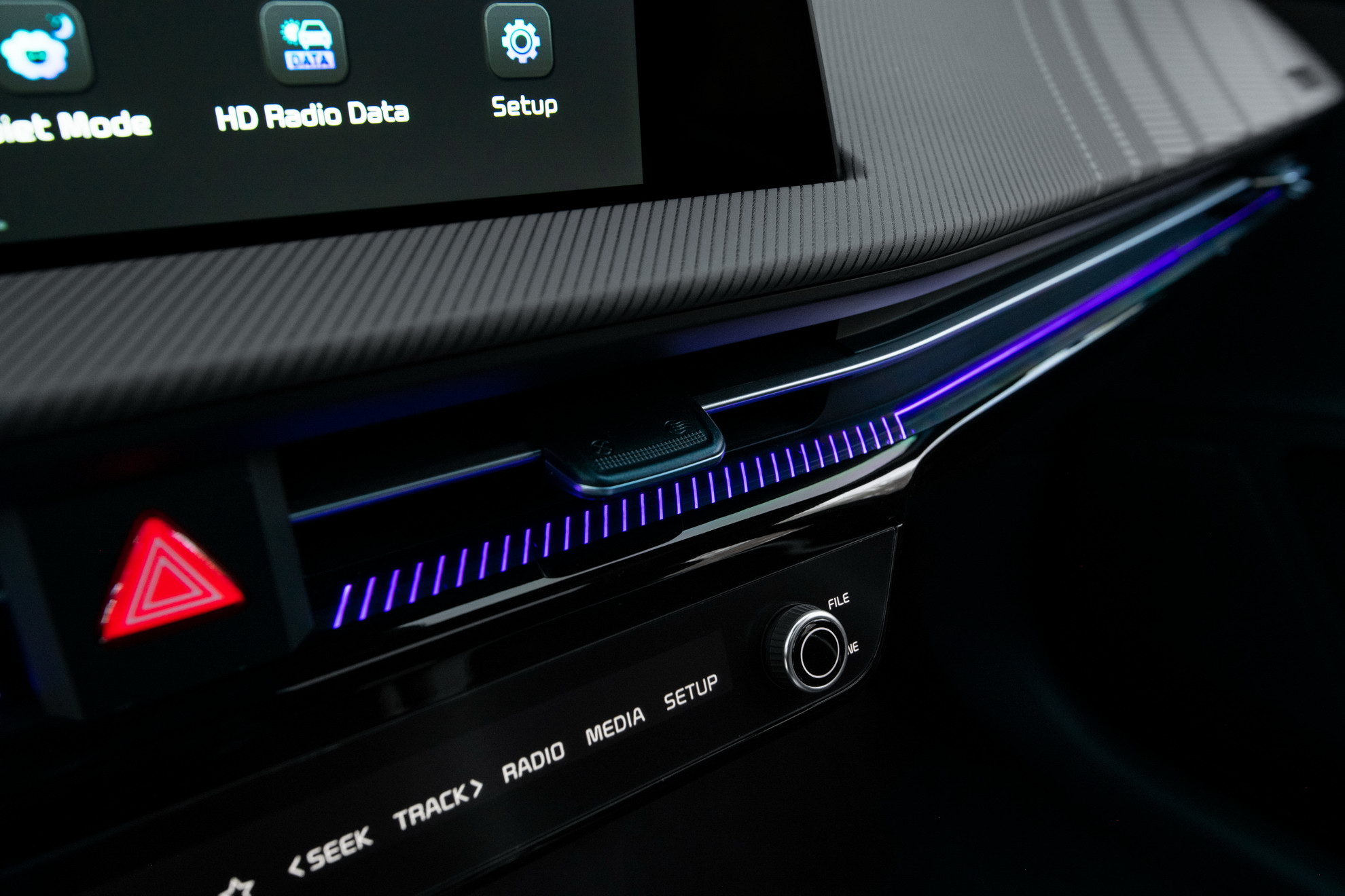 Download 2022 Kia EV6 - Interior, Detail HD Wallpaper 1980x1320 #48