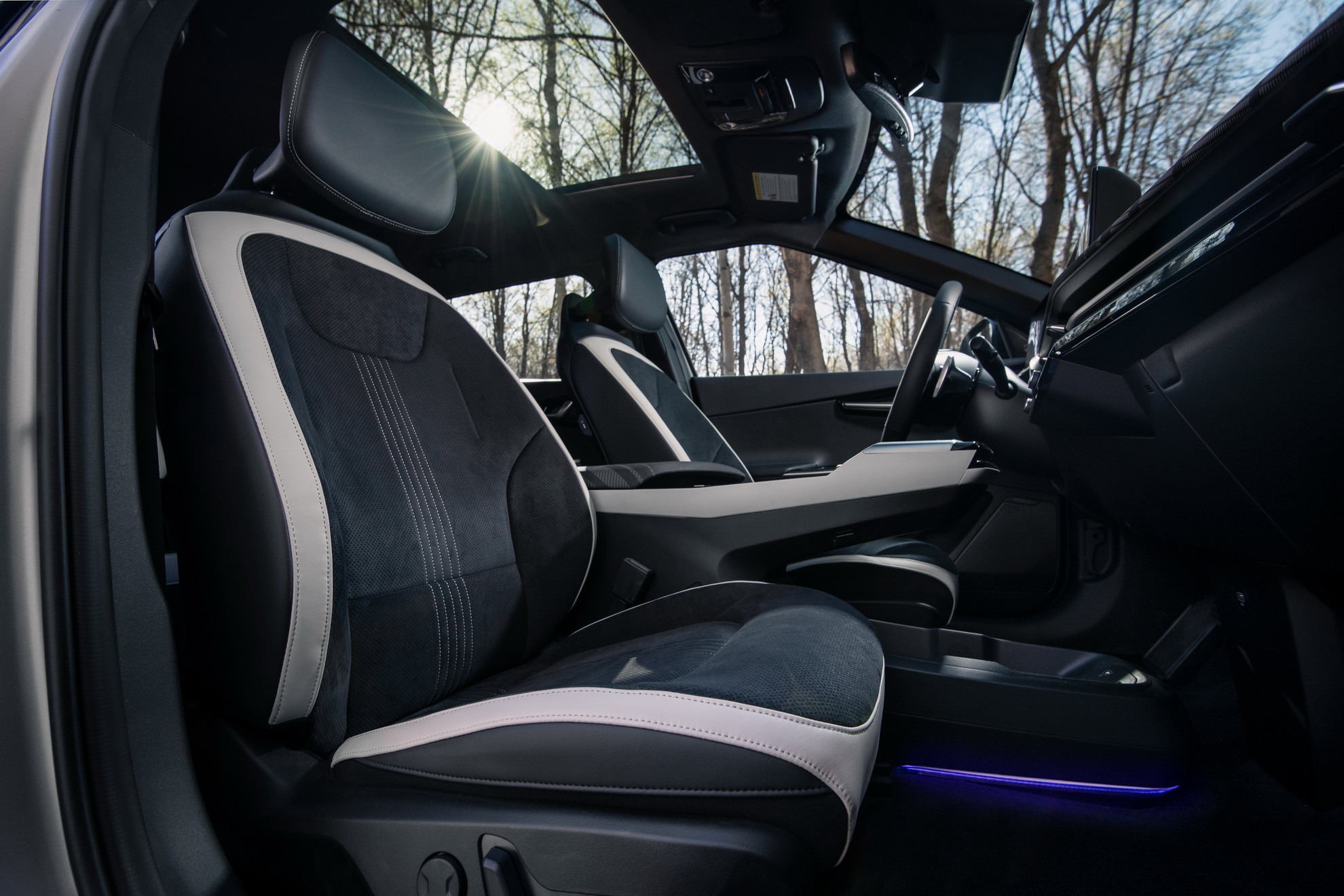 Download 2022 Kia EV6 - Interior, Front Seats HD Wallpaper 1980x1320 #52